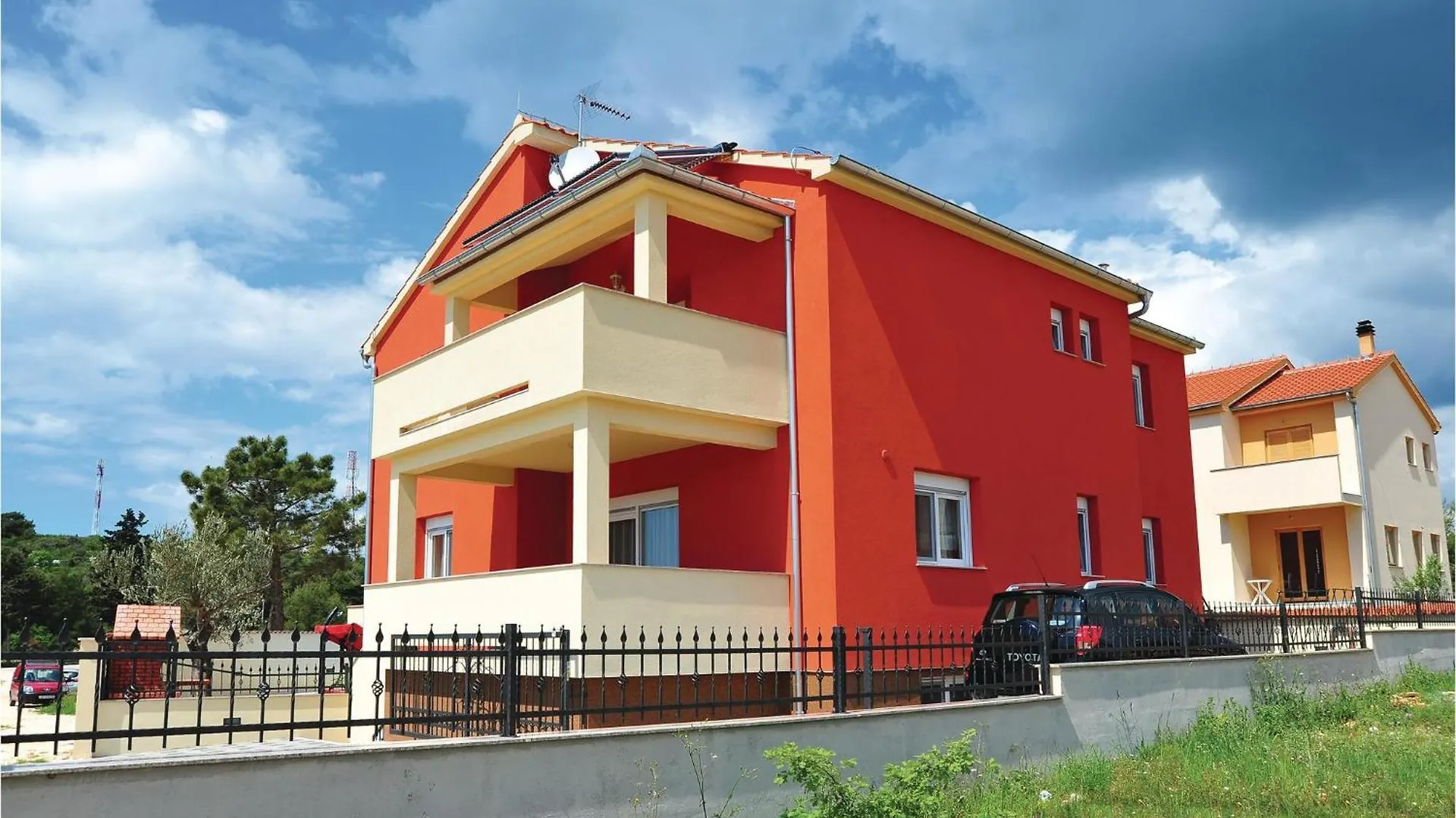 Lovely Home In Pakostane With Wifi