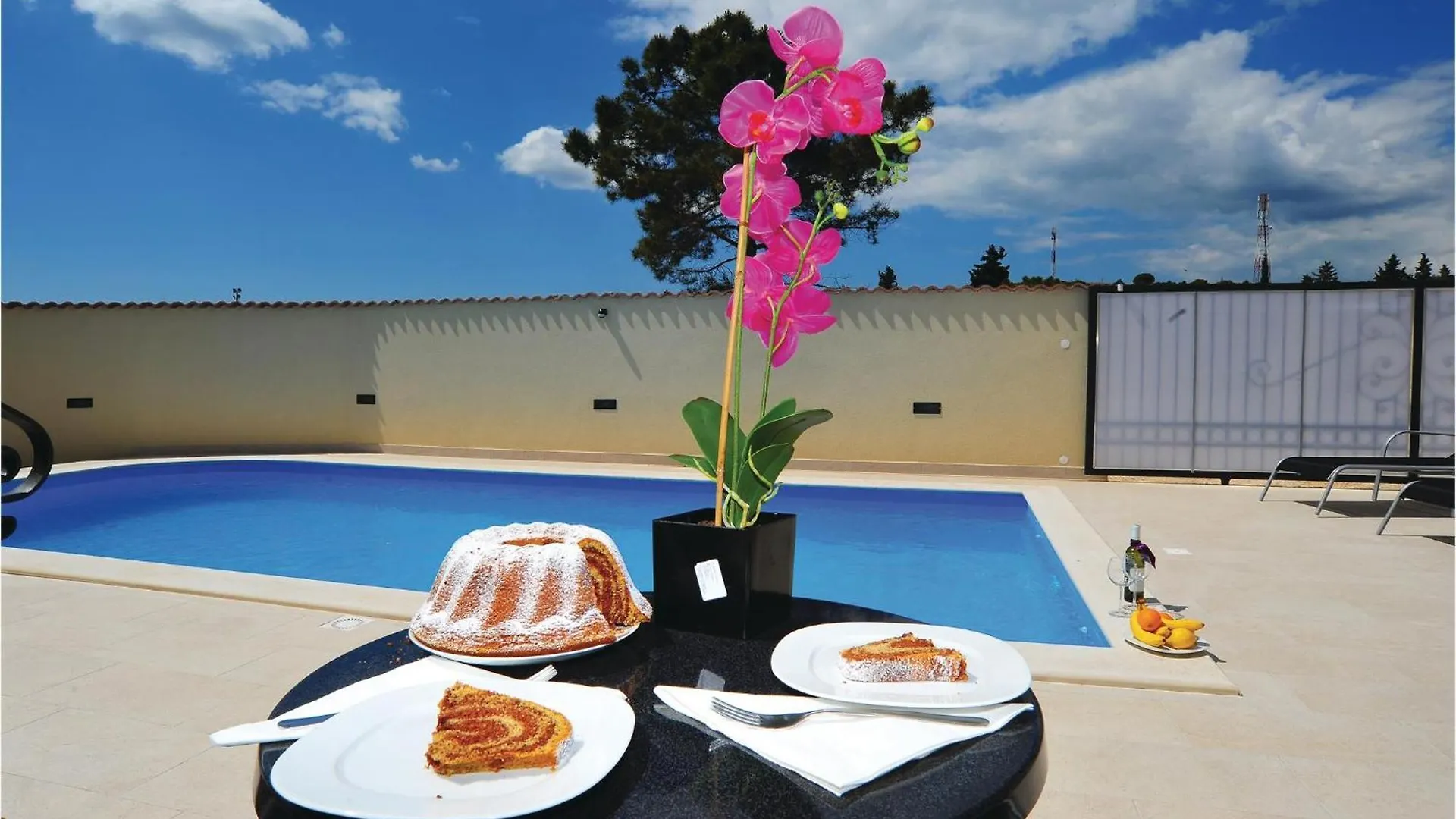 Lovely Home In Pakostane With Wifi Ferienhaus