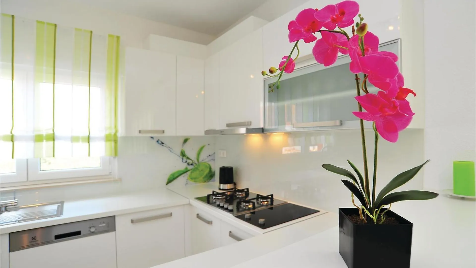 Ferienhaus Lovely Home In Pakostane With Wifi Kroatien